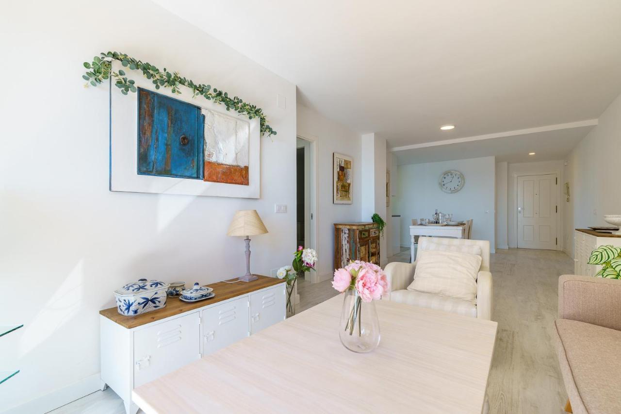 Malagasuite Living Coast フエンヒロラ エクステリア 写真